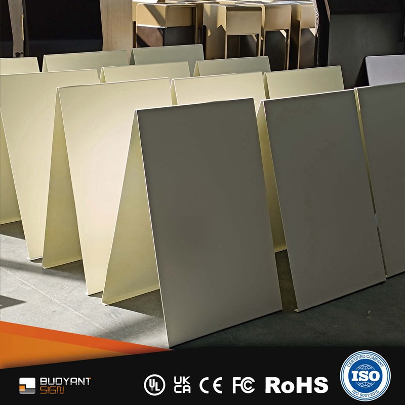 一块不锈钢二维码标牌是怎么炼成的？从钢板到扫码，揭秘车间里的精细活-第2张图片-中国标牌厂家